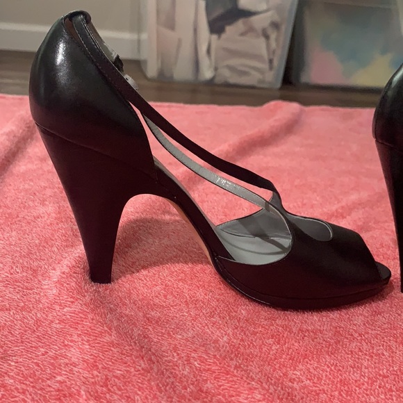 Max Studio Black Xmarks Leather Pumps 8.5 NEW - Picture 8 of 8